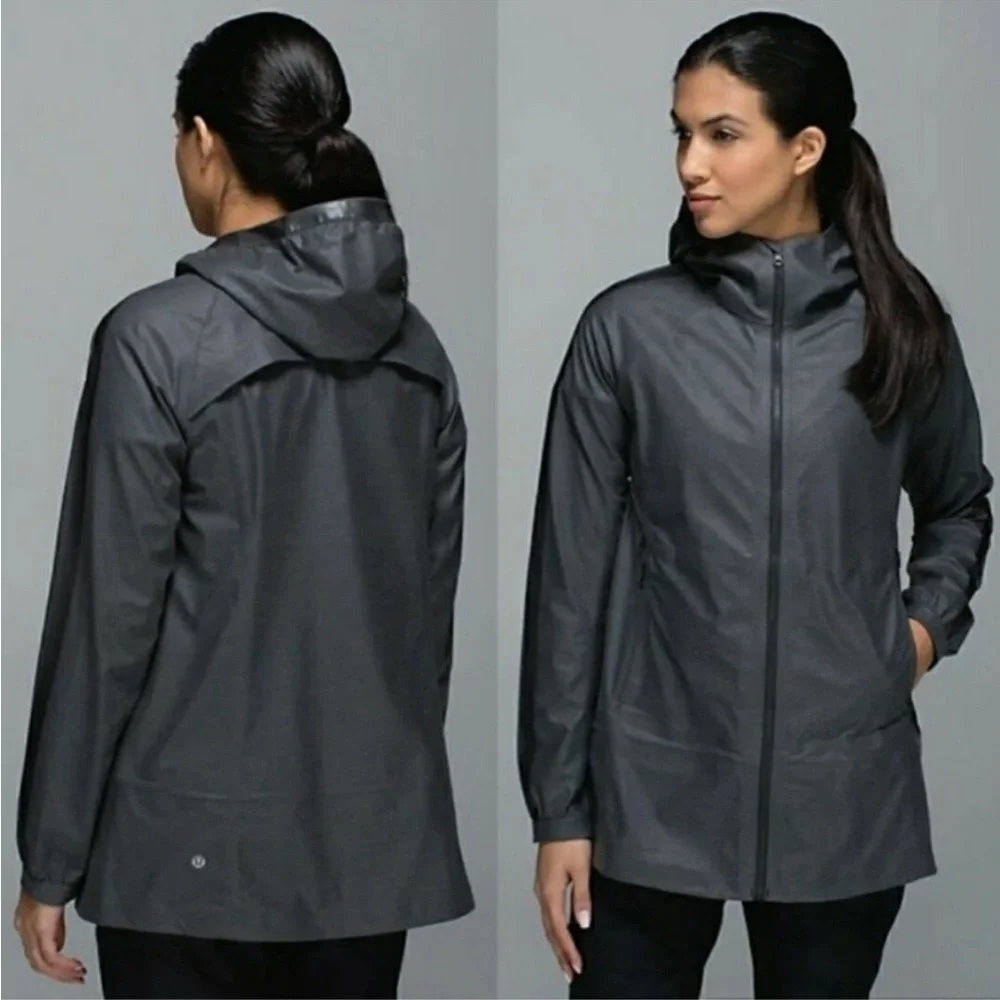 LULULEMON The Drizz‎ Jacket Grey size 10 Waxed Coated Water Resistant Reflective